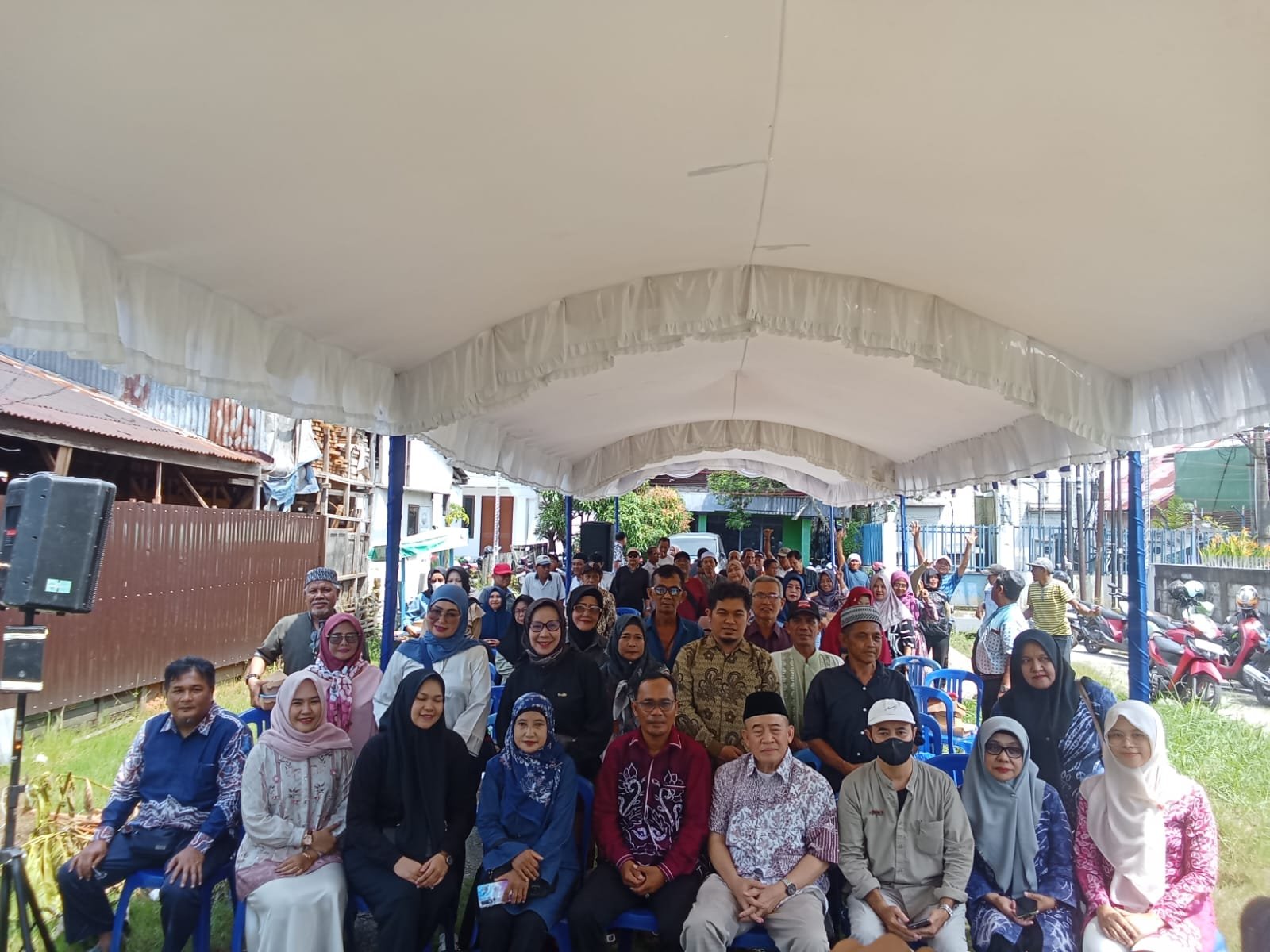 Ir.  H. M. Makmur M. T Serap Aspirasi Warga Sungai Bilu Soroti Kebersihan Drainase Sungai Pasca Banjir Hingga Infrasturuktur